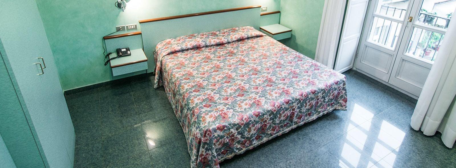Le Petit Hotel Torino Esterno foto