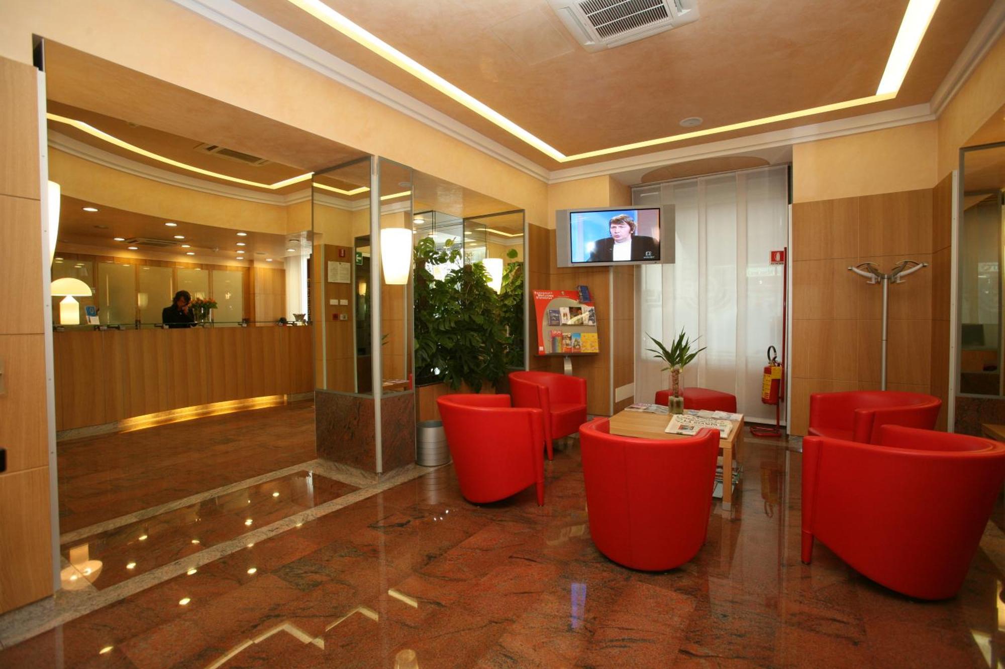 Le Petit Hotel Torino Esterno foto