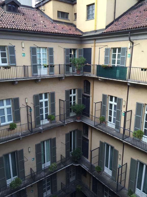 Le Petit Hotel Torino Esterno foto